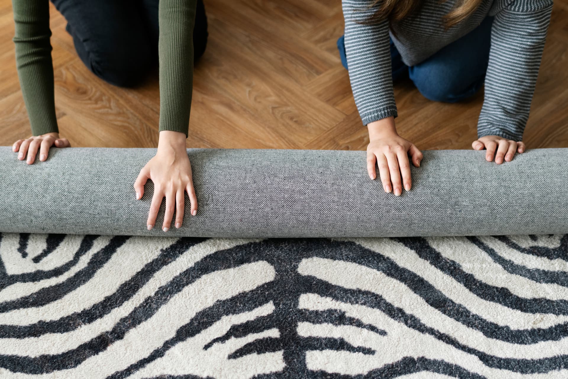 7 Essential Tips to Prolong the Life of Your Carpets and Keep Them in Optimal Condition