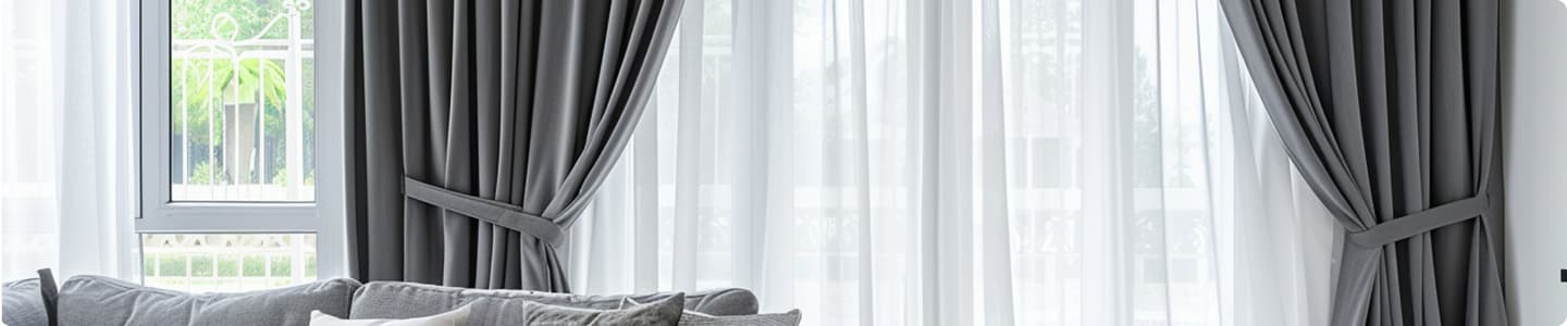 The Essential Guide to Convenient Curtains and Blinds Cleaning While Hanging