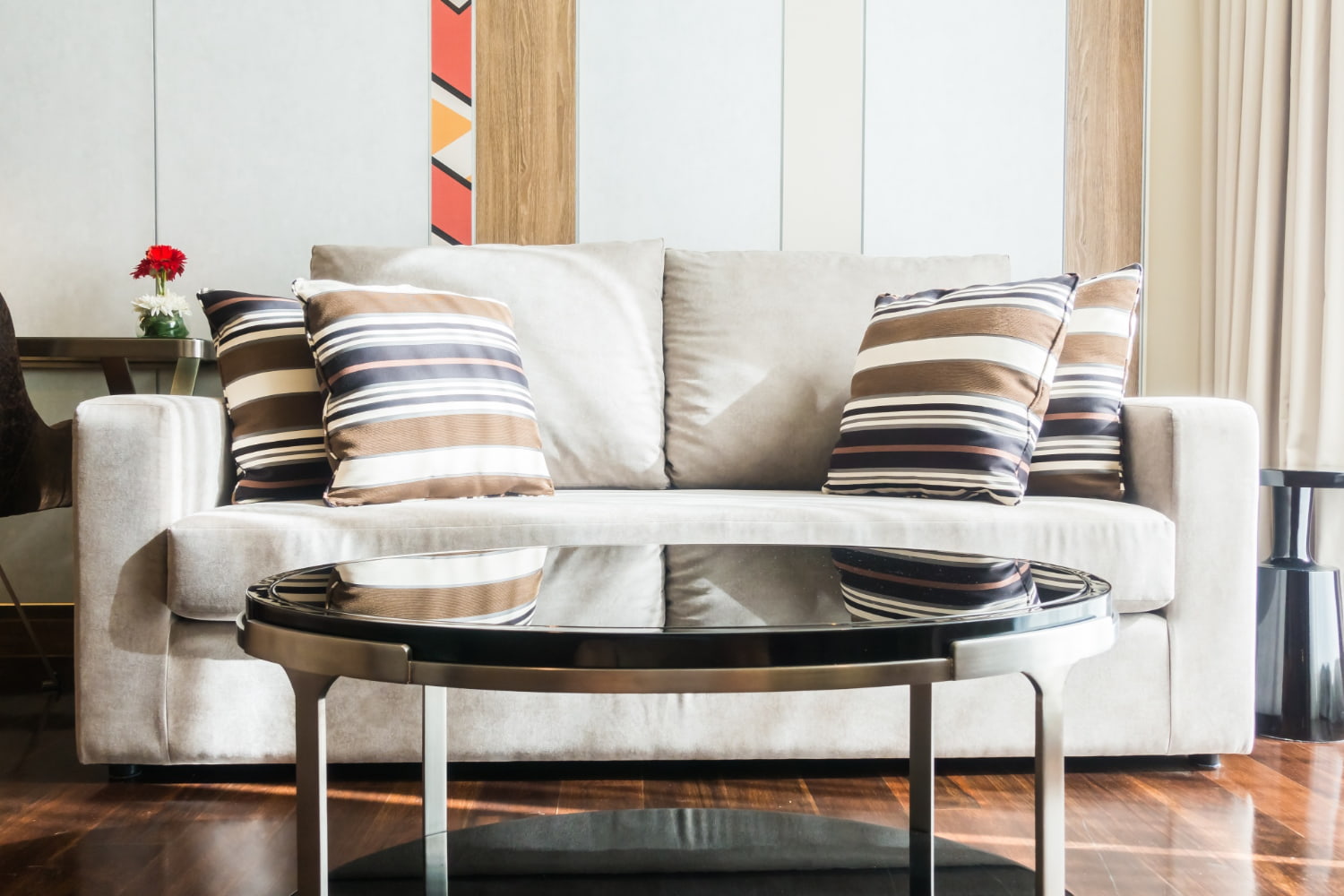 Need Furniture Cleaning in Dubai? Here’s How to Know It’s Time to Book
