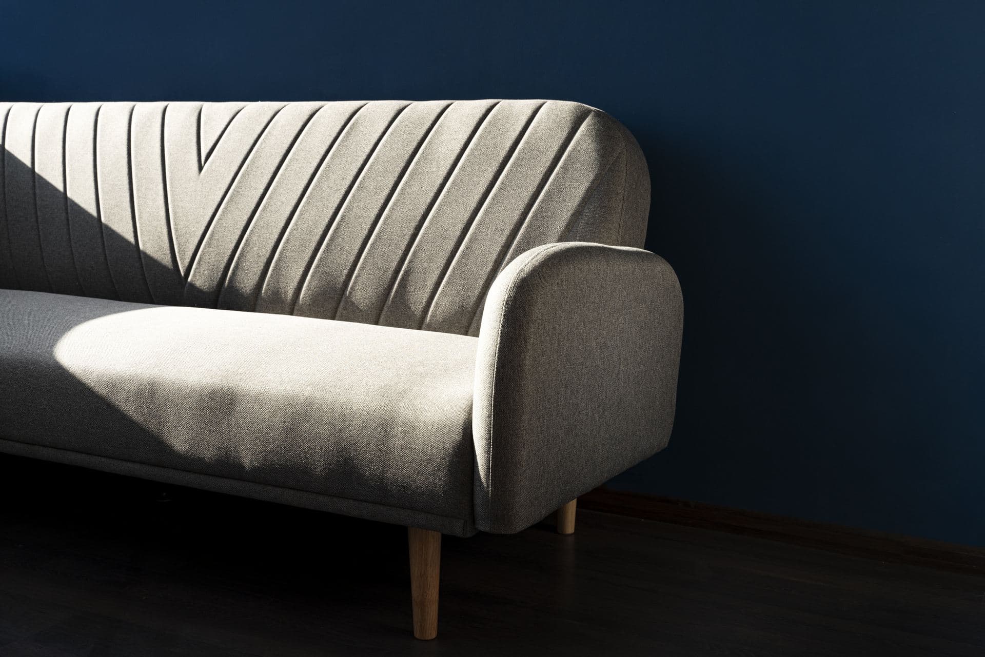 How Dubai’s Extreme Heat Affects Your Furniture: Essential Cleaning & Protection Tips
