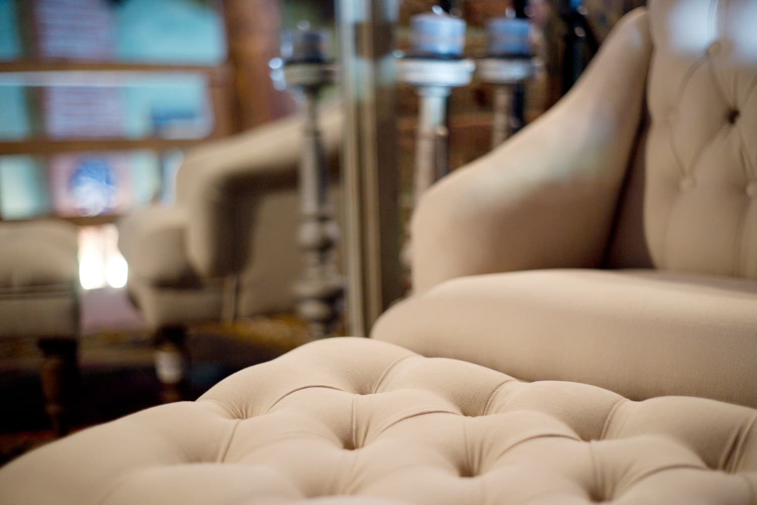 Why Now Is the Perfect Time to Book Professional Upholstery Cleaning Before the Festive Season